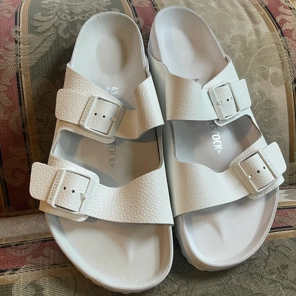 Birkenstock | Shoes | Birkenstock Arizona Leather White  display picture 2
